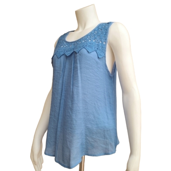 ACTIVE USA Blue Crochet Lace Tank Top M Sleeveless Tee Suit Shell Lightweight - Picture 5 of 10